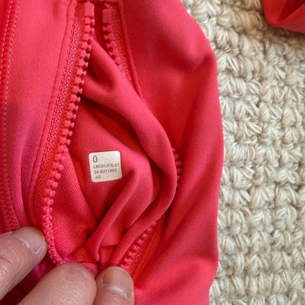 Salmon/Coral Waist-length Lululemon Define Jacket - Picture 2 of 15